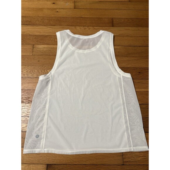 Lululemon Size 4 Sole Training Tank Top White - Picture 3 of 4